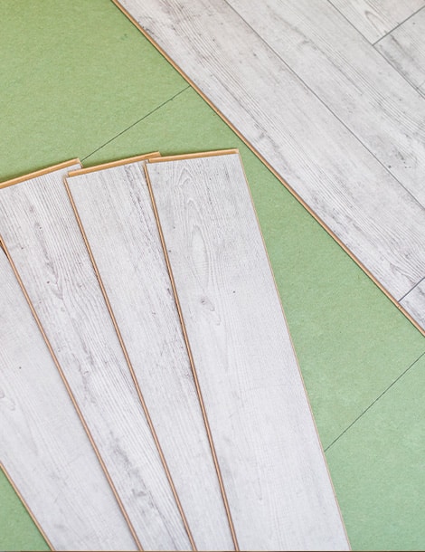 Parquet et revêtement de sol à Stenay